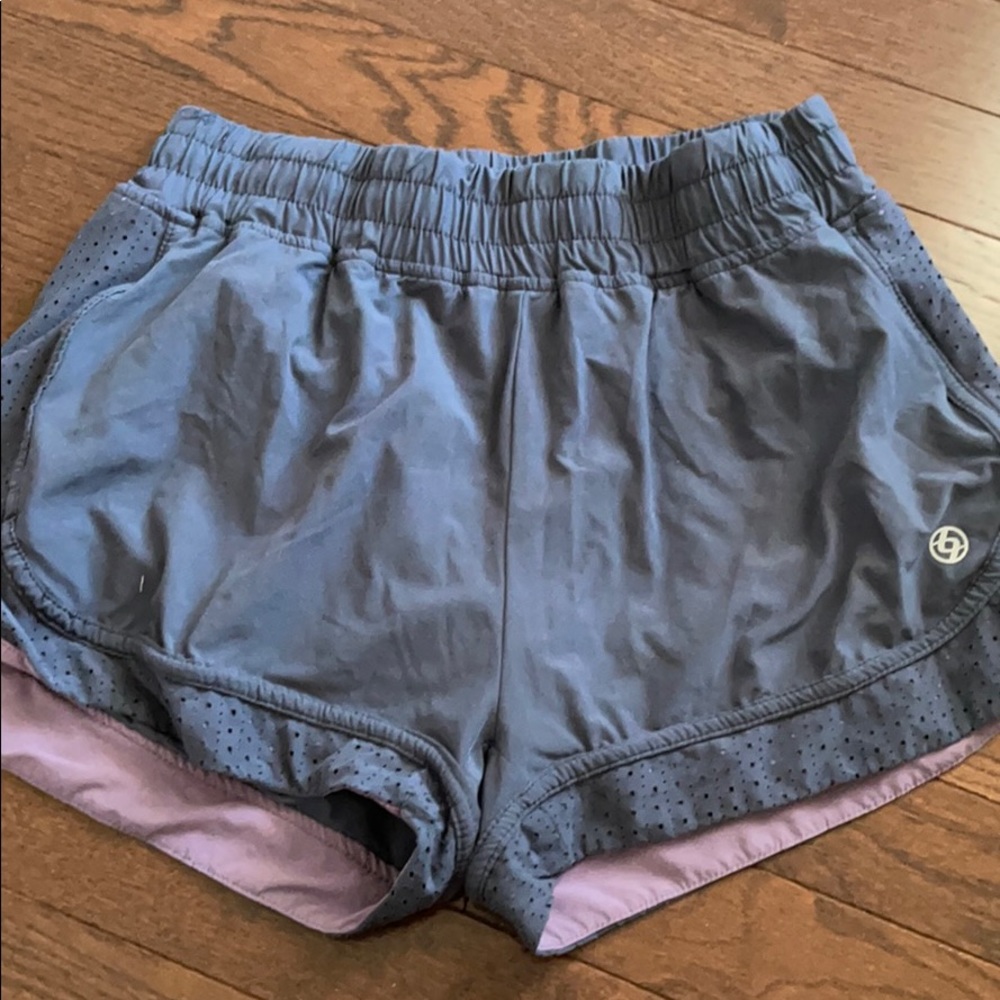 Lija boutique athletic shorts size small